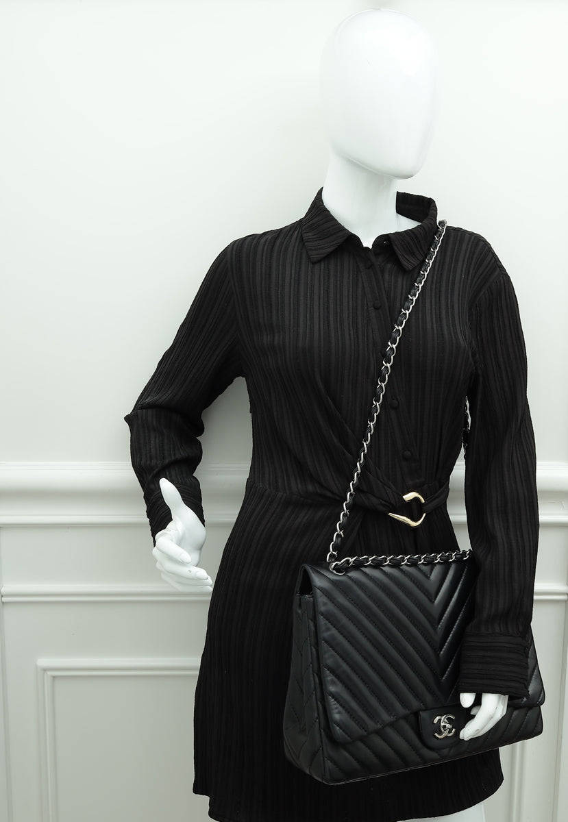 Chanel Black Chevron Classic Maxi Single Flap Bag