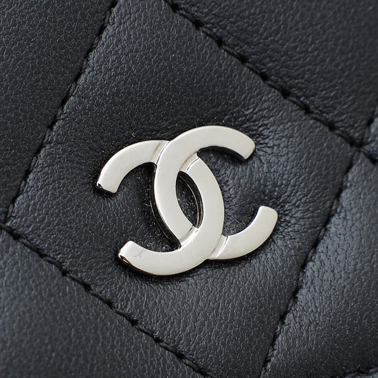 Chanel Black CC Classic Wallet On Chain