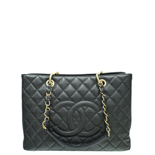 Grand shopping chanel store