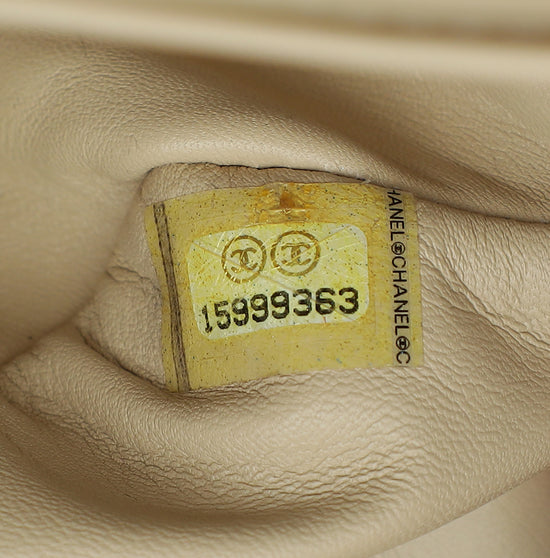 Load image into Gallery viewer, Chanel Beige Fine 2.55 Reissue 228 Flap Bag
