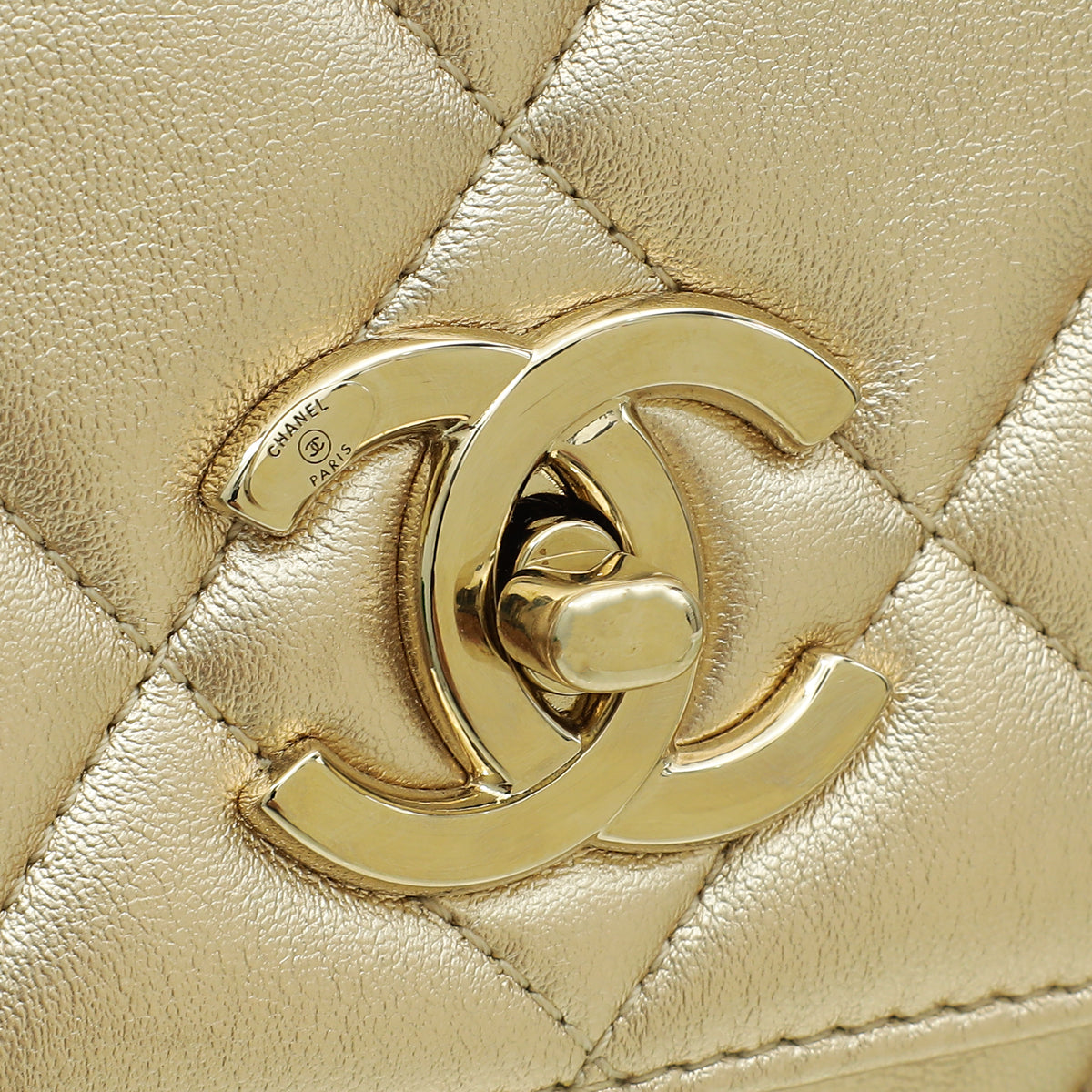 Chanel Metallic Gold CC Trendy Flap Bag – THE CLOSET