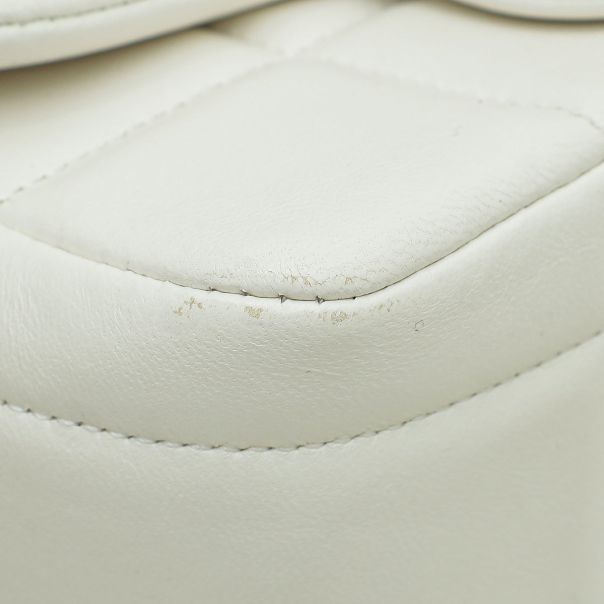 Chanel White CC Chanel Logo Dice Mini Bag – THE CLOSET