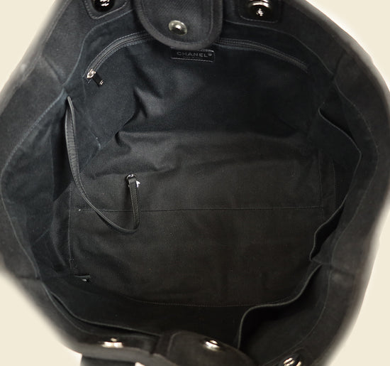 Chanel Black CC Pearl Deauville Mixed Fibers Medium Tote Bag