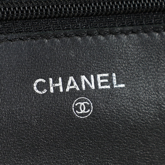 Chanel Black CC Classic Wallet On Chain