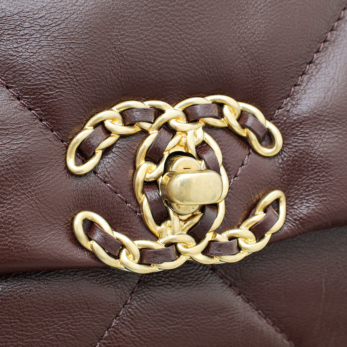 Chanel Chocolate Brown CC 19 Small Bag – THE CLOSET