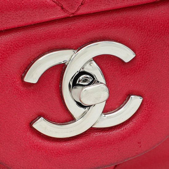 Load image into Gallery viewer, Chanel Fuchsia CC Chevron Single Flap Maxi Bag
