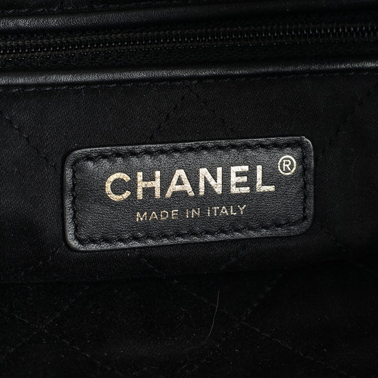 Chanel Black 22 Small Shiny Bag