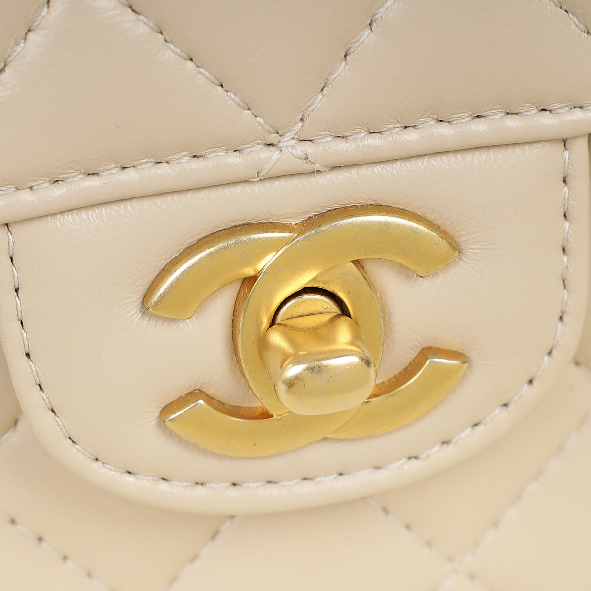 Chanel Beige Top Handle Small Flap Bag – THE CLOSET