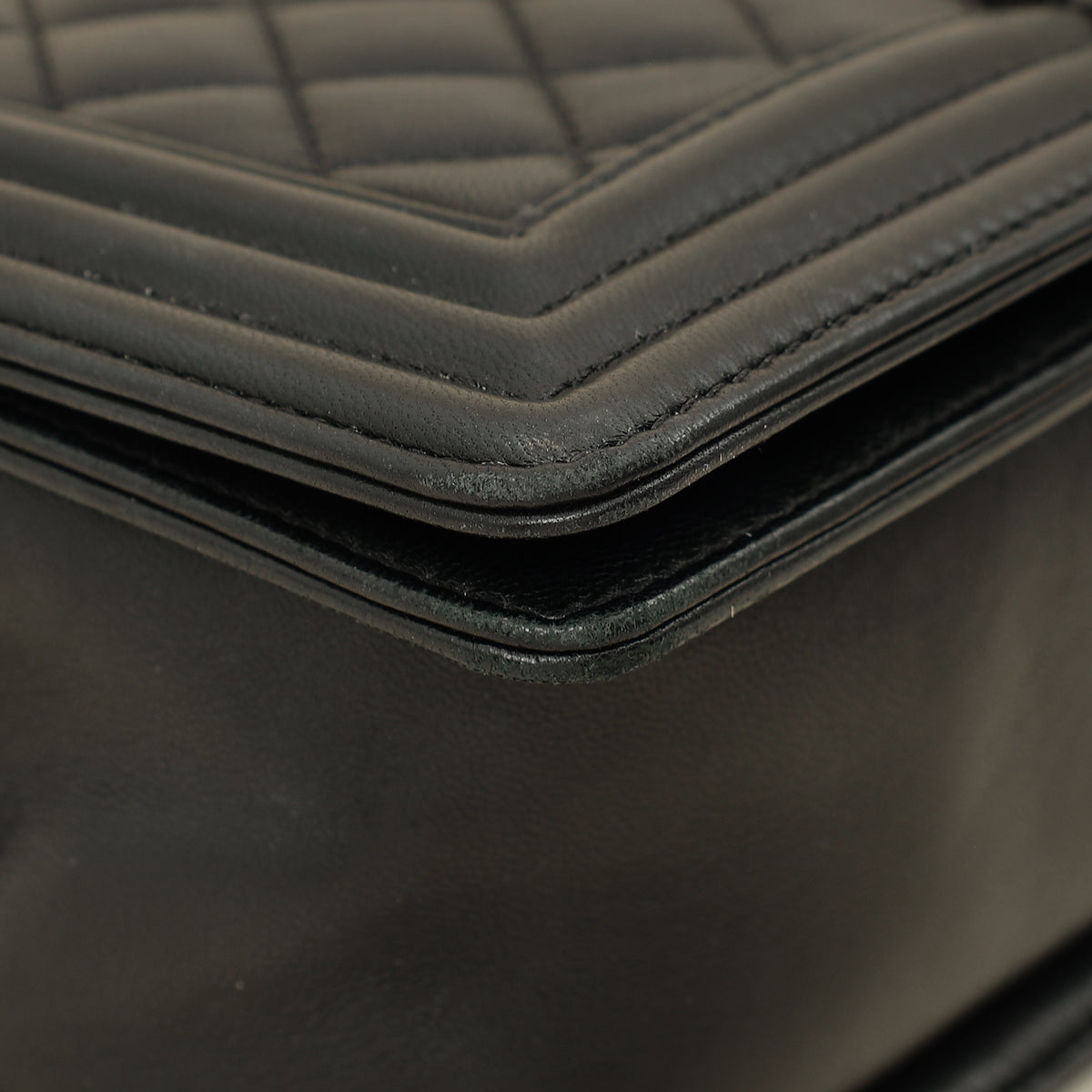 Chanel Black Le Boy Medium Bag-Chanel-THE CLOSET