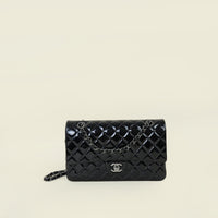 Chanel Black CC Classic 11.12 Double Flap Medium Bag