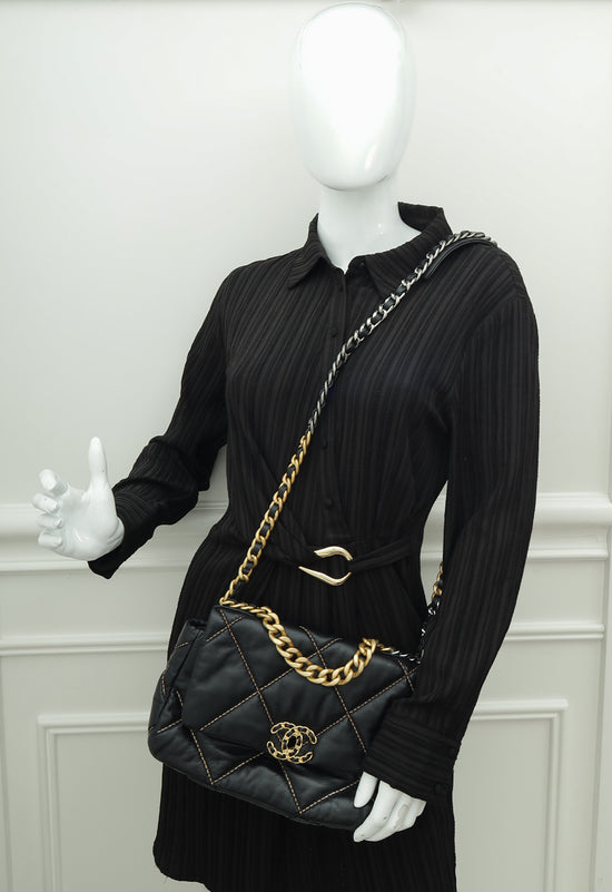 Chanel Black CC 19 Chain Quilted Small Flap Bag