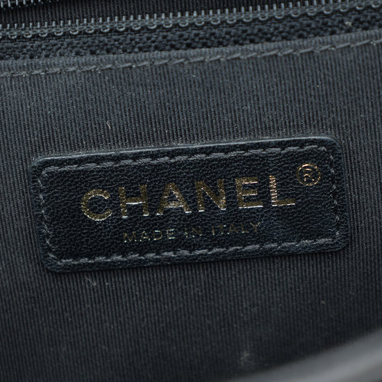 Chanel Black Le Boy Chevron New Medium Bag