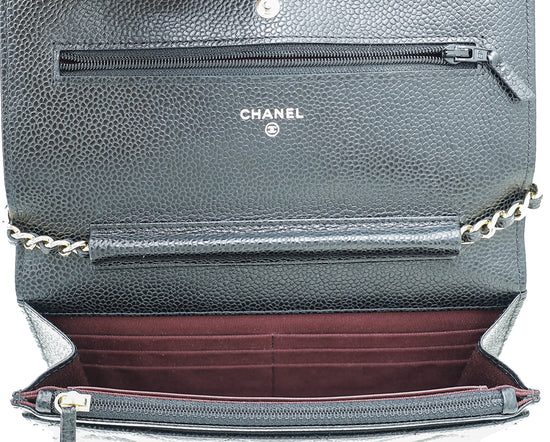 Chanel Black CC Classic Wallet On Chain