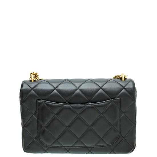 Chanel Black Pending CC Flap Bag – THE CLOSET