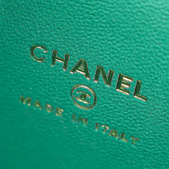 Load image into Gallery viewer, Chanel Green Mini Vanity Chain Bag
