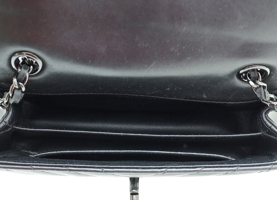 Chanel Black Chevron Classic Mini Flap Bag – The Closet