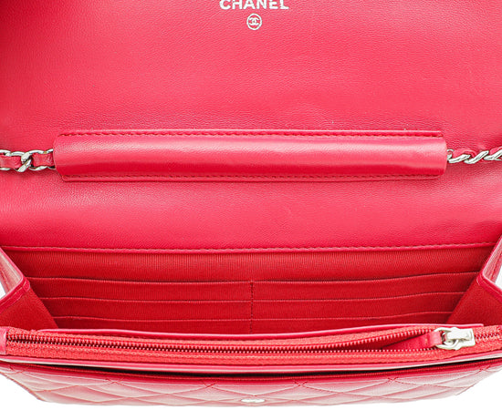 Load image into Gallery viewer, Chanel Red CC Classic Wallet on Chain
