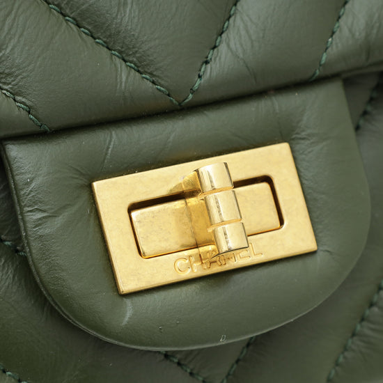 Chanel Olive Green 2.55 Reissue Chevron Double Flap 225 Medium Bag