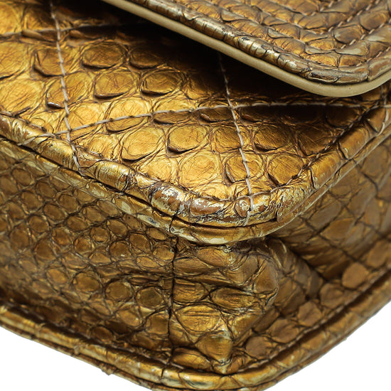 Chanel CC Classic Jumbo Double Flap Metallic Patent Leather Bronze SHW #17,  Barang Mewah, Tas & Dompet di Carousell
