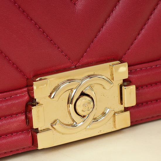 Chanel Dark Fuchsia Le Boy Chevron Medium Flap Bag