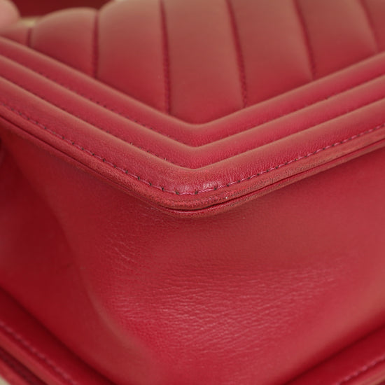 Chanel Dark Fuchsia Le Boy Chevron Medium Flap Bag