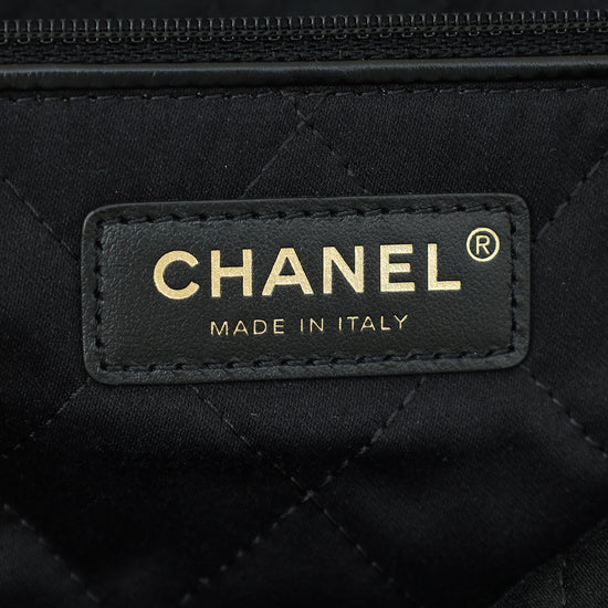 Chanel Black 22 Small Bag