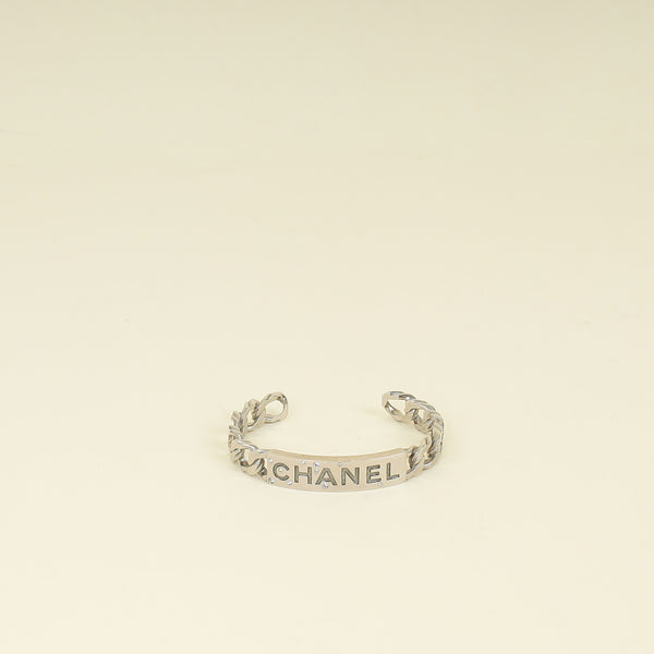 Chanel Silver CC Chain Cuff Bangle | Pre-Owned The Closet UAE