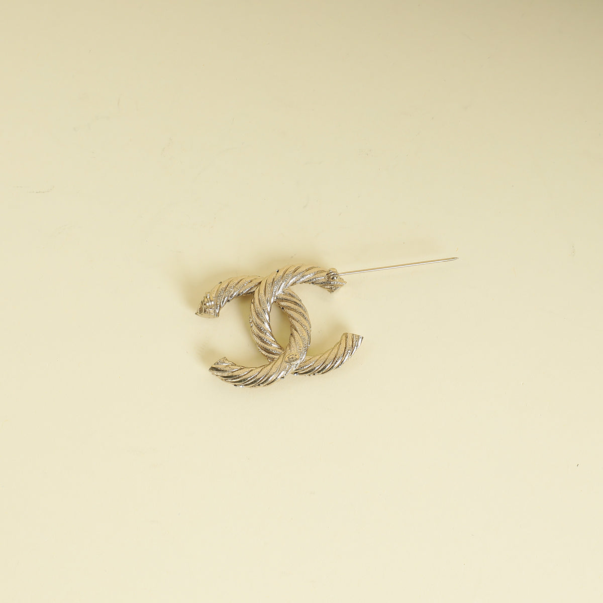 Chanel Light Gold CC Twisted Crystal Brooch
