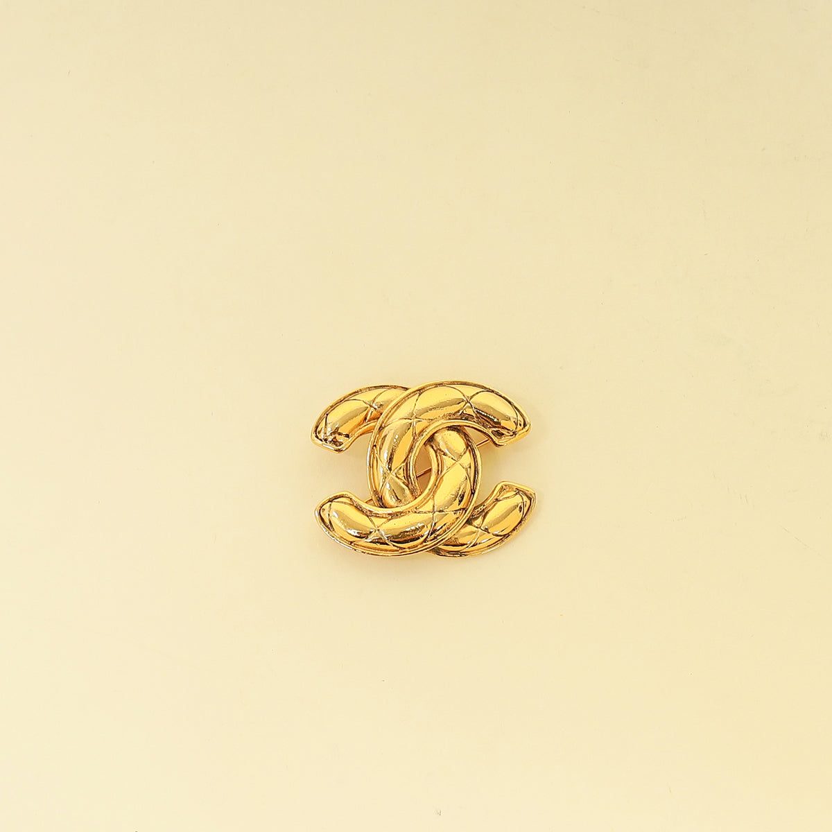 Chanel Gold Finish Vintage Quilted CC Brooch-Chanel-THE CLOSET