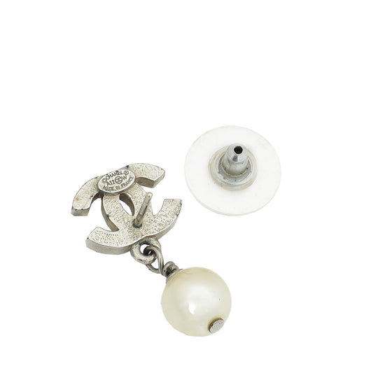 Chanel White CC Pearl Drop Small Earrings