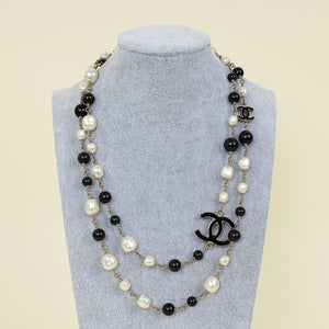 Chanel Bicolor CC Pearl Long Necklace