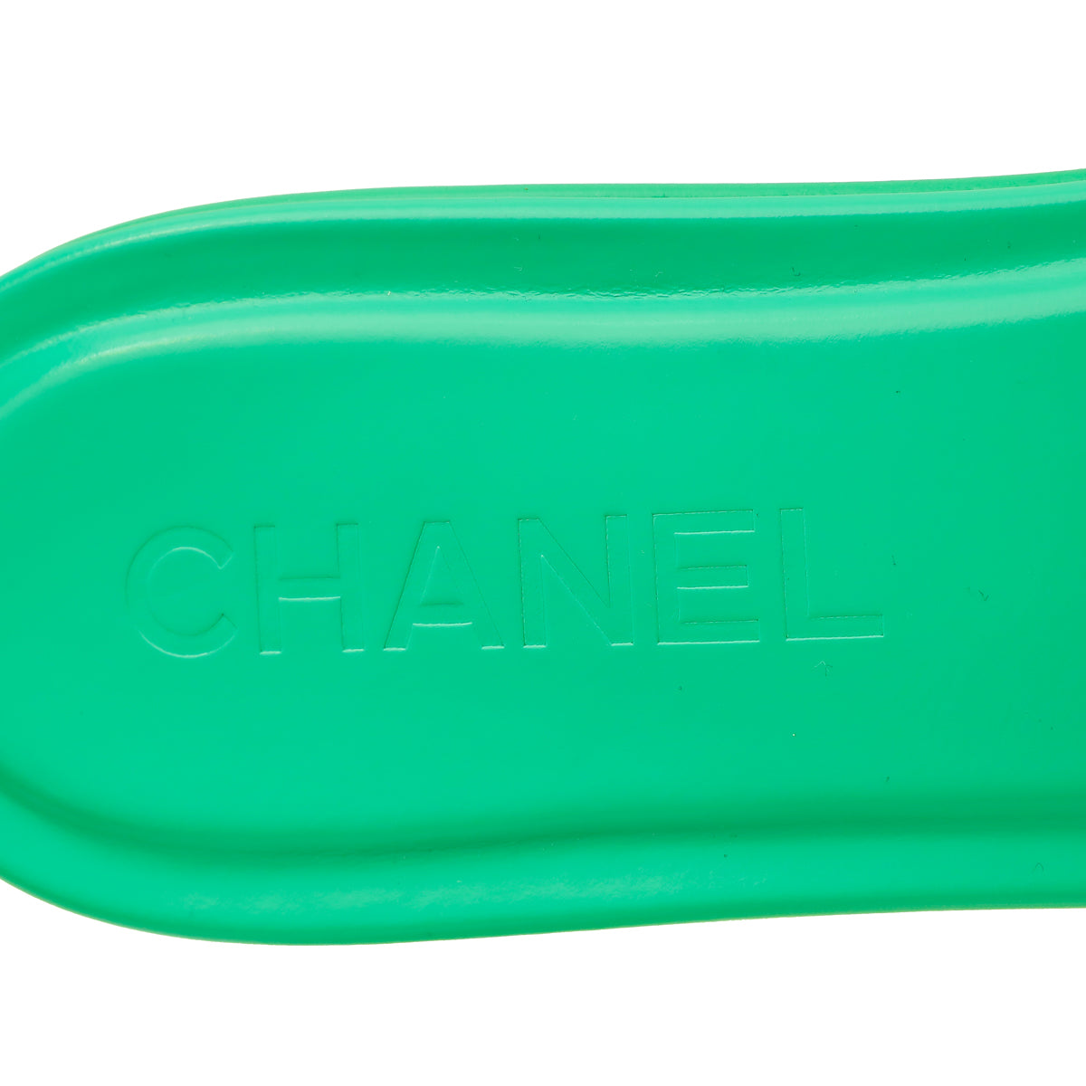 Chanel Bicolor Logo Slide Mules 39