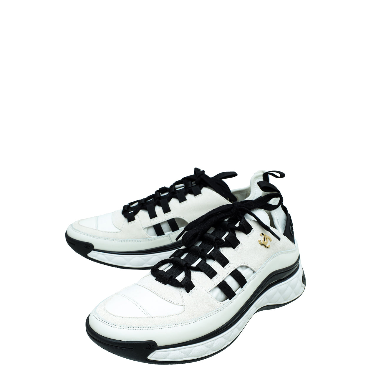 Chanel Bicolor CC Lace Up Sneakers 42 – THE CLOSET