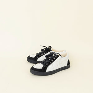 Chanel Bicolor CC Interlocking Sneaker 36.5