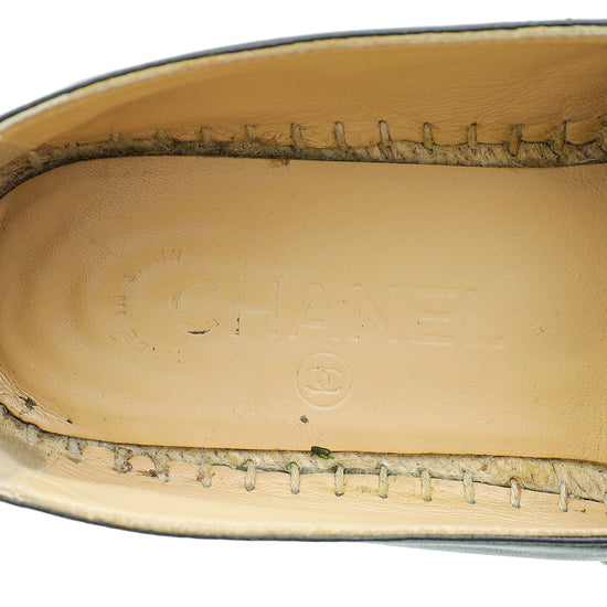 Load image into Gallery viewer, Chanel Black CC Cap Toe Espadrille 37
