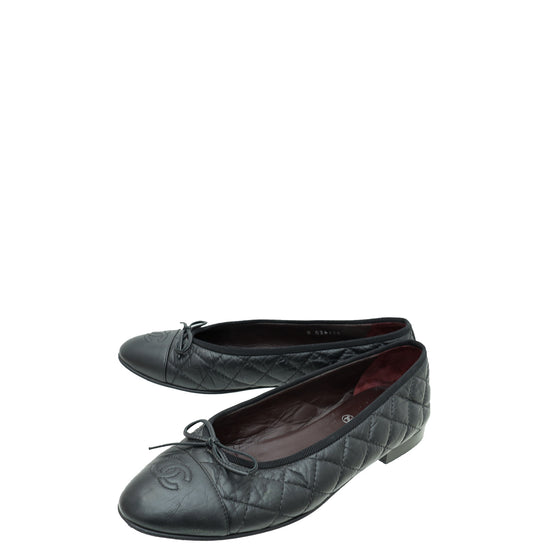 CHANEL, Shoes, Chanel Quilted Calfskin Cap Toe Ballet Flats