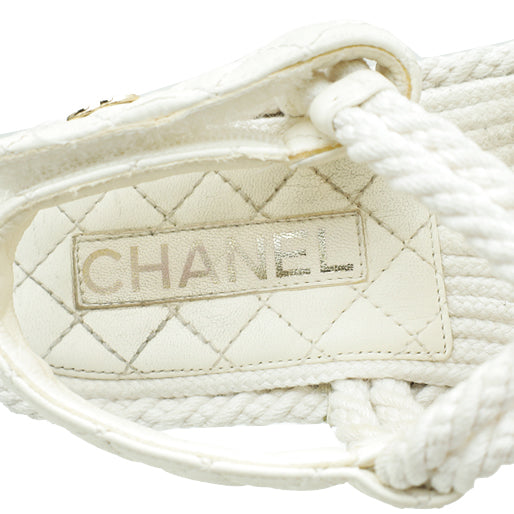 Chanel White Logo Cord Quilted Slide Sandal 38