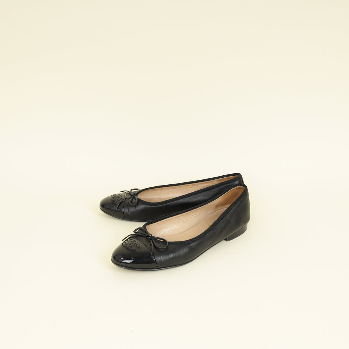 Chanel Black CC Cap Toe Flat Ballerina 38