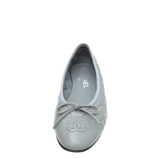 Chanel Grey CC Quilted Ballerina Flats 38