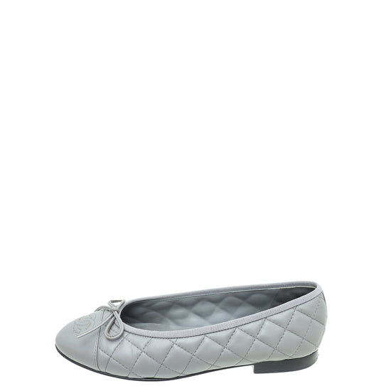 Chanel Grey CC Quilted Ballerina Flats 38