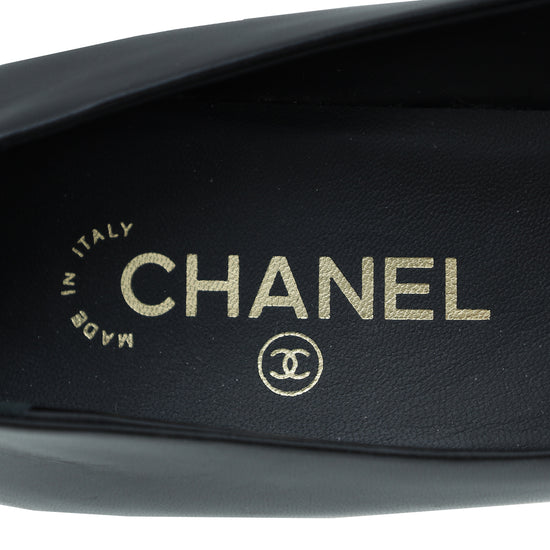 Chanel Black CC Pearl Pump 40