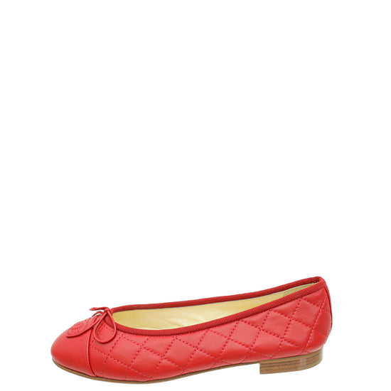 Chanel Red CC Cap Toe Quilted Flat Ballerina 37