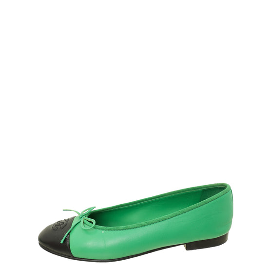 Chanel Bicolor CC Cap Toe Ballet Flats 38.5