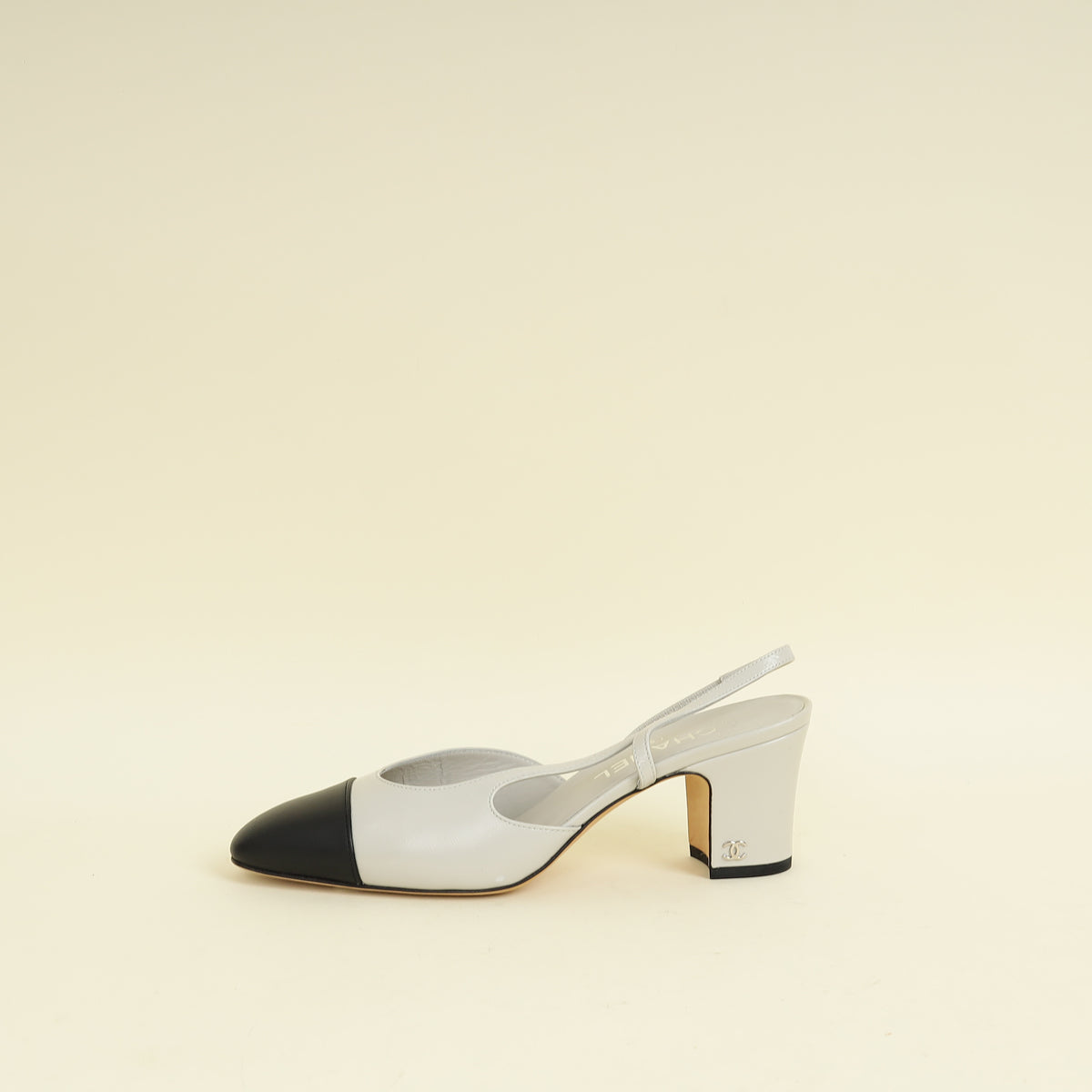 Chanel Bicolor CC Cap Toe Slingback Pump 38.5