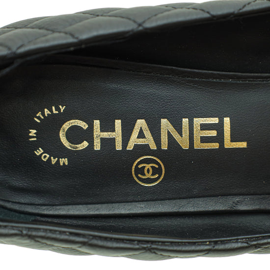 Chanel Black CC Cap Toe Quilted Pump 38