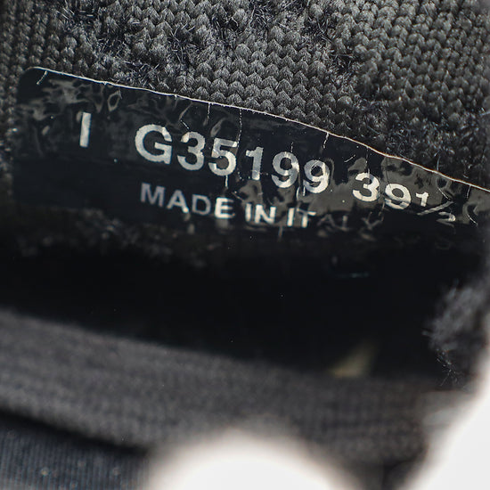 Load image into Gallery viewer, Chanel Tricolor CC Mixed Fabrics Knit Sneakers 39.5
