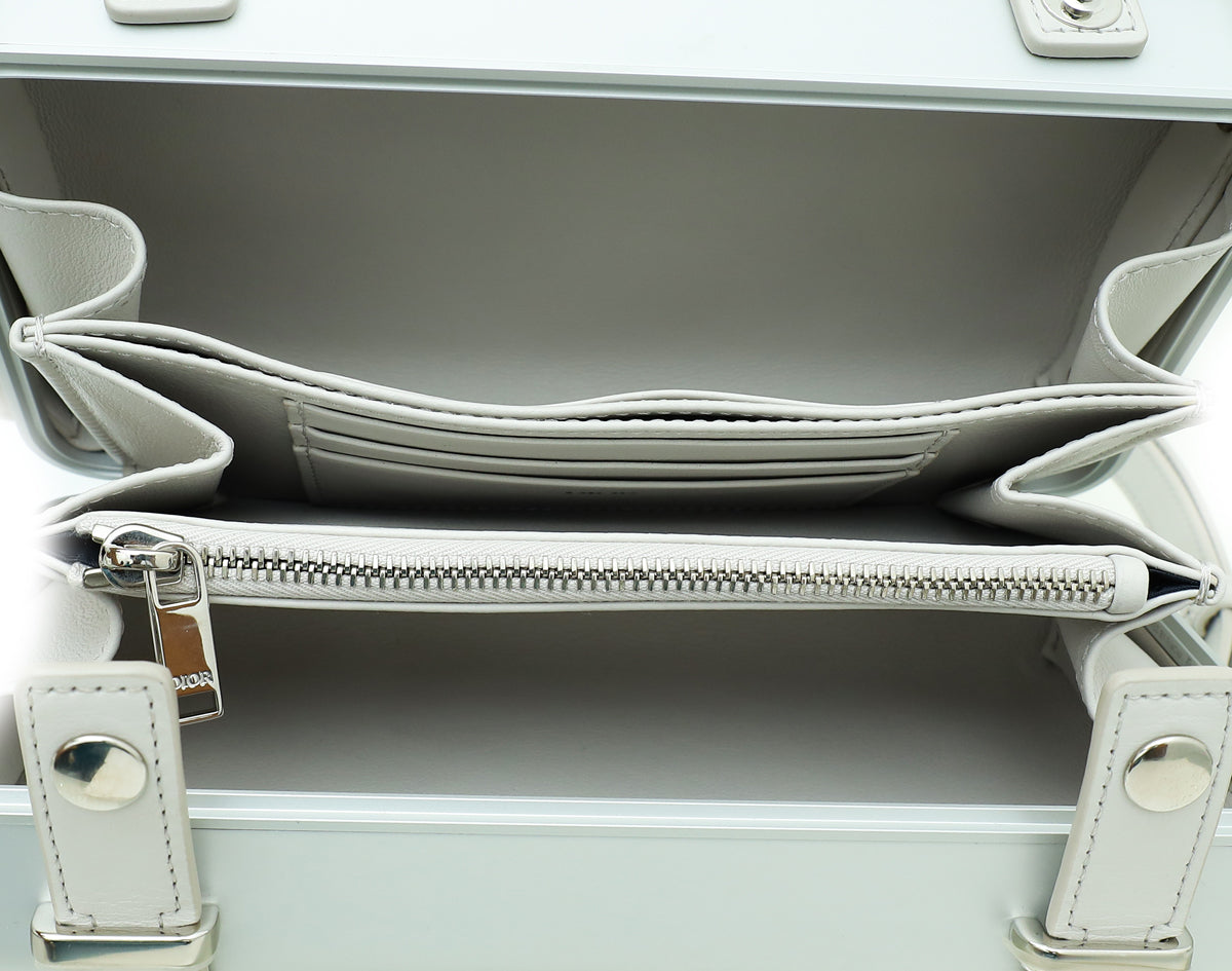 「72」DIOR RIMOWA ショルダーバッグ シルバー 72」DIOR RIMOWA ショルダーバッグ シルバー Christian Dior x Rimowa