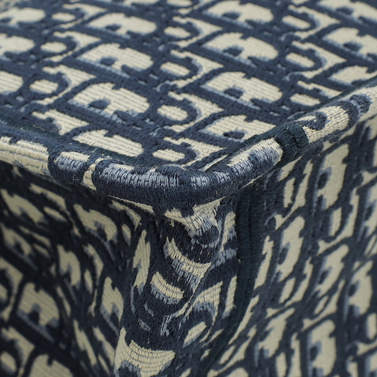 Christian Dior Navy Blue Oblique Book Tote Large Bag – THE CLOSET