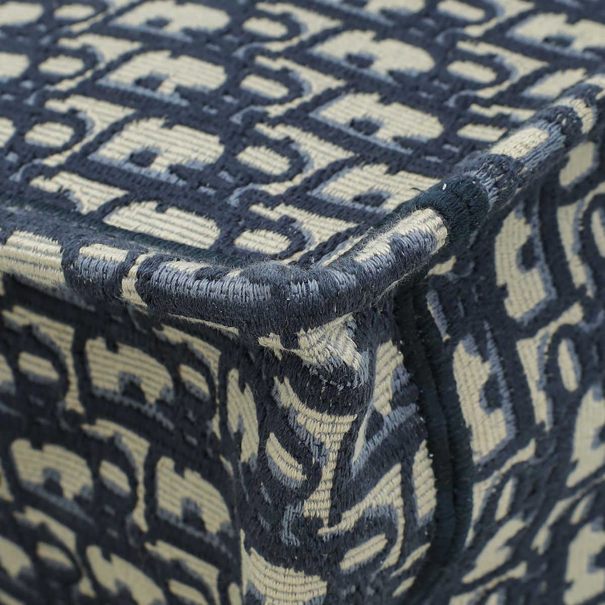 Christian Dior Navy Blue Oblique Book Tote Large Bag – THE CLOSET