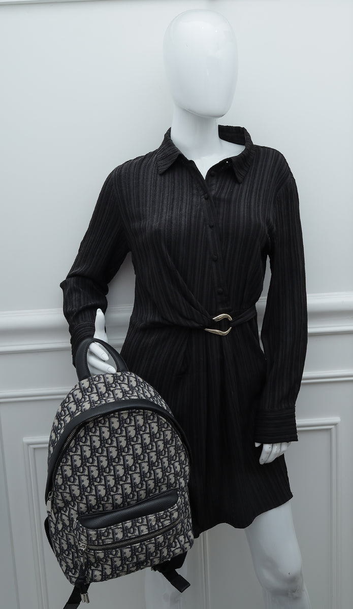 dior mini backpack price Christian Dior Navy Blue Oblique Backpack Small Bag – THE CLOSET
